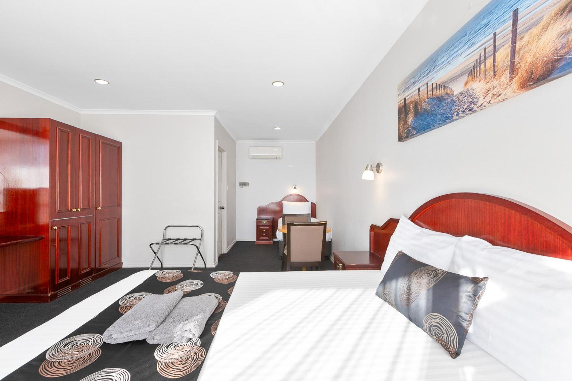 Best Western Port Lincoln- Formerly Hilton Motel Exteriör bild